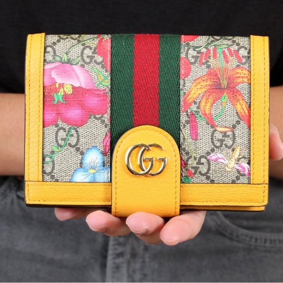 Gucci Flora passport holder - Picture 4 of 11
